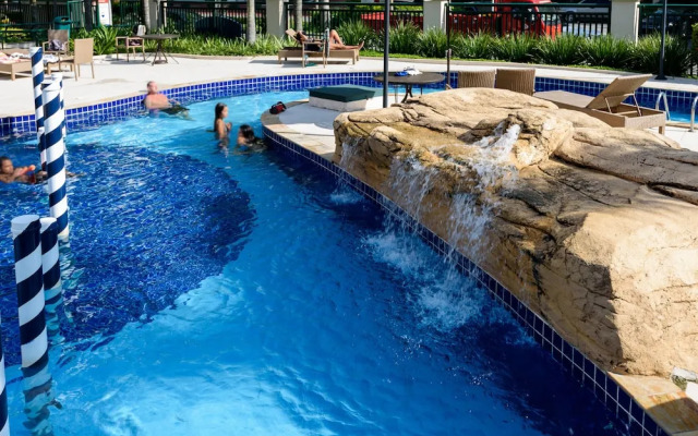 Cavirio T7 Suite Pool Gym Beach