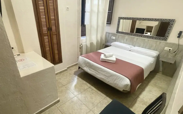 Arteaga Hostal & Baños Árabes Elvira