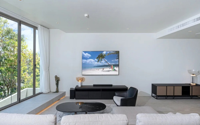 Sea View Condo BluePoint 817 Adults Only