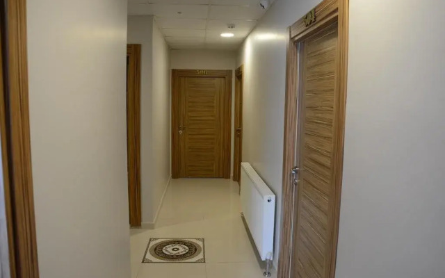 STS Hotel