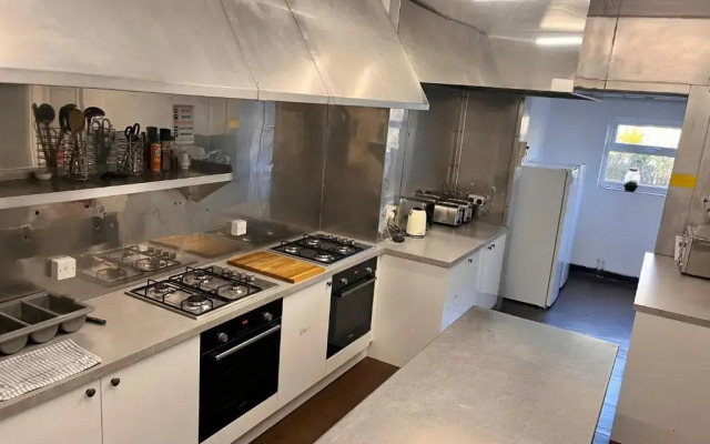 HK Rooms - Self Catering Serviced Rooms