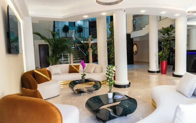 Era Palace Hotel