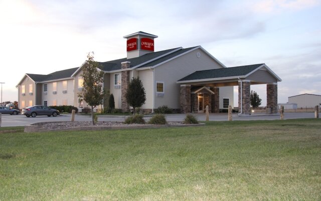Castle Rock Inn & Suites