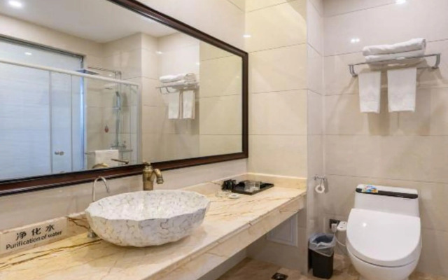 Tonghui Boya Business Hotel