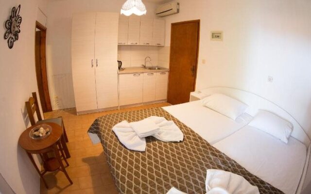 Hotel Evripidis