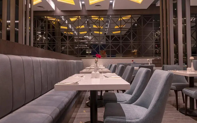 Grand Picasso Hotel