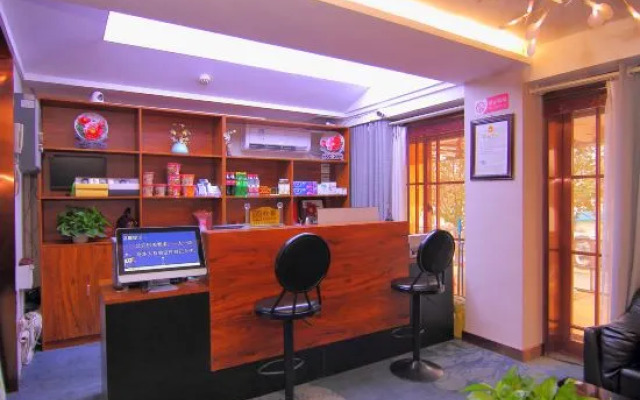 Jiangsheju Shangpin Hotel (Luoyang Longmen Sports Center Branch)