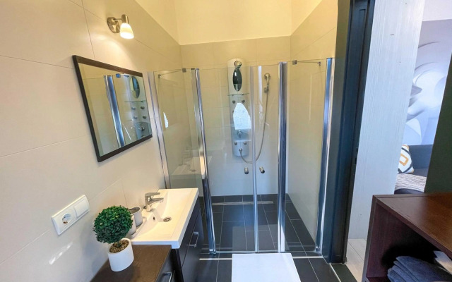 Manyi Apartman 2