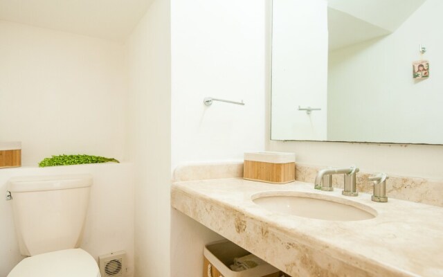 4BR Home Beach Neraby - bikes&wifi by TA