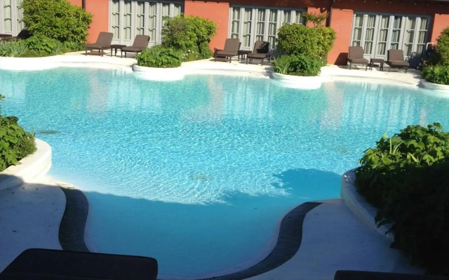 Joia Hotel & Luxury Apartments
