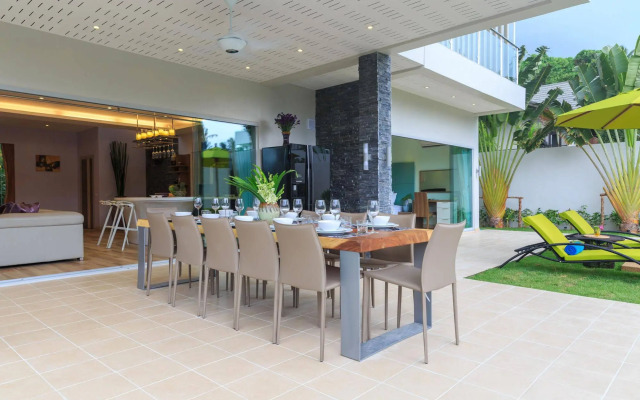 Beachside Villa Baylis