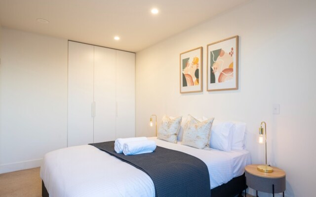Mega Style Apartments Vision