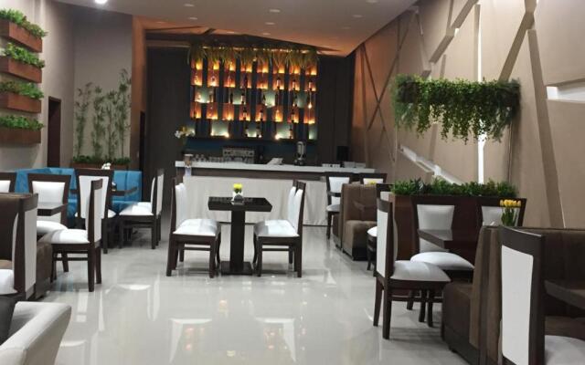 Hotel Innova