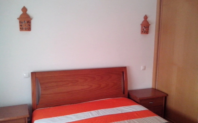 Charming 2-bed Apartment in Olhos de Água