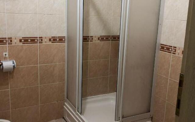 Sinop'un kalbi Aşıklar Caddesinde 2+1 Aile Evi