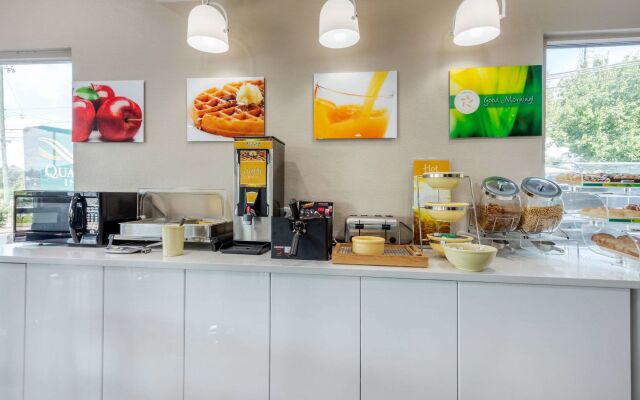 Quality Inn Auburn Campus Area I-85