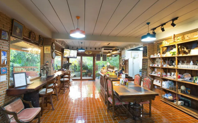 Cattani's Riverside Home