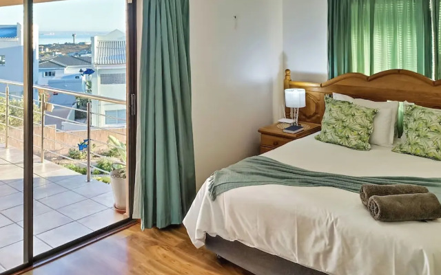 Sa-Ais, Langebaan 6-sleeper