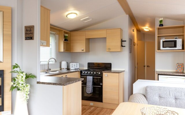 Inside No. 9 Retreat