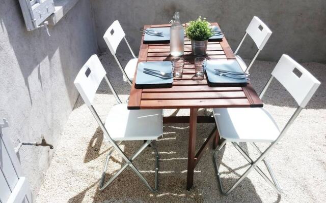Beau Studio Terrasse En Ville