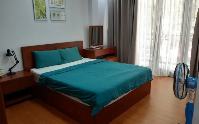 Vuon Hong Hotel & Apartments