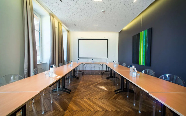 Best Western Premier Le Domaine de Montjoie