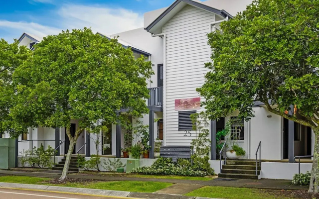 Comfy Studio Apartment in Marcoola Beach