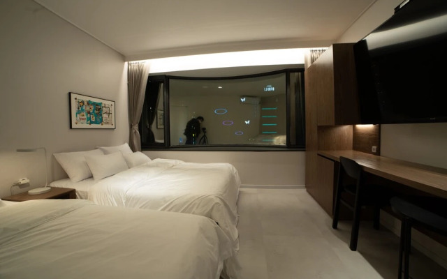The Hyoosik Aank Hotel in Wolgot
