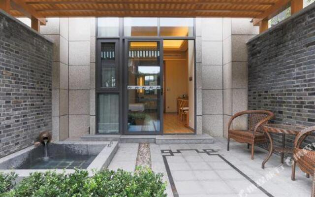 Yixing Futao Hotel