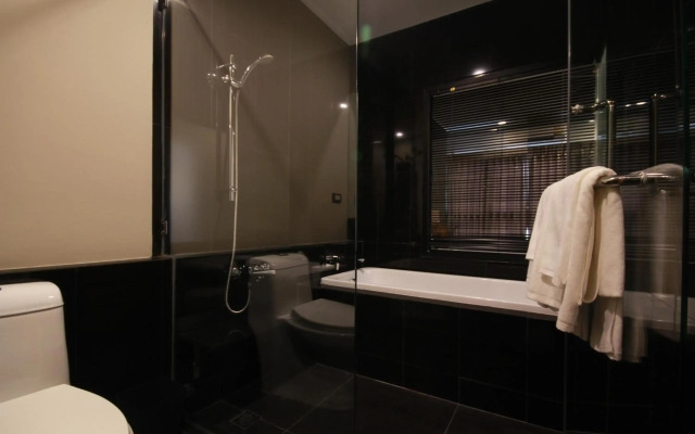 Sereine Sukhumvit 39