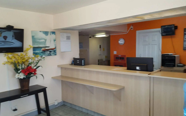 Super 8 by Wyndham Big Spring