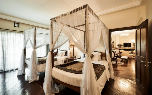 Safari Park Hotel And Casino