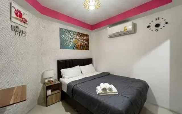 Great House 99 Hostel & Cafe