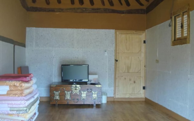 Gyeongju Sarangbang Guesthouse
