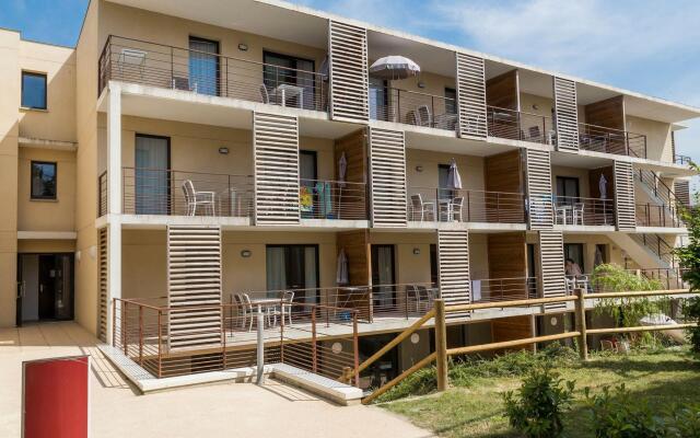 Modern apartment in the medieval Chinon in the Loire