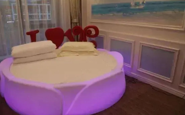 Shenyang Yuyi Theme Hotel