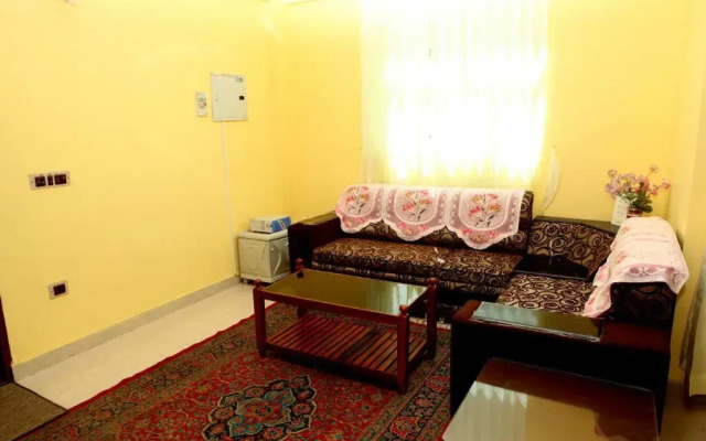 Redrose Service Apartment