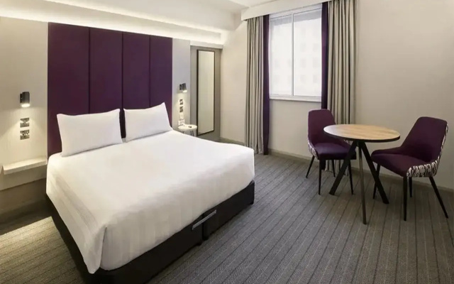 Premier Inn Belfast City Cathedral Quarter