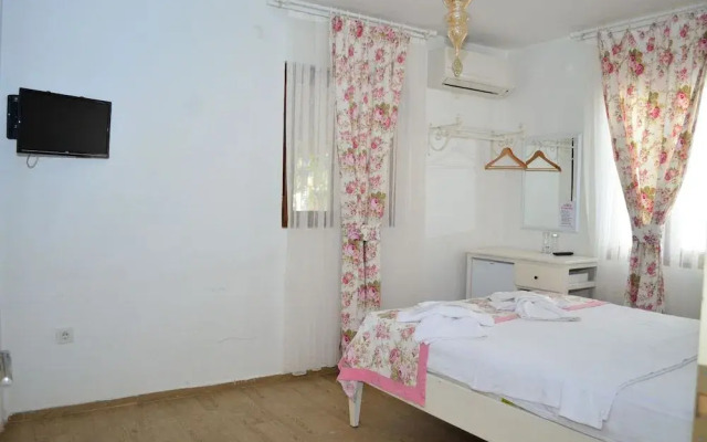 Cunda Atlas Otel