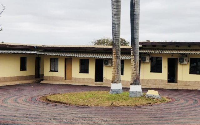 Maite Villa Lodge