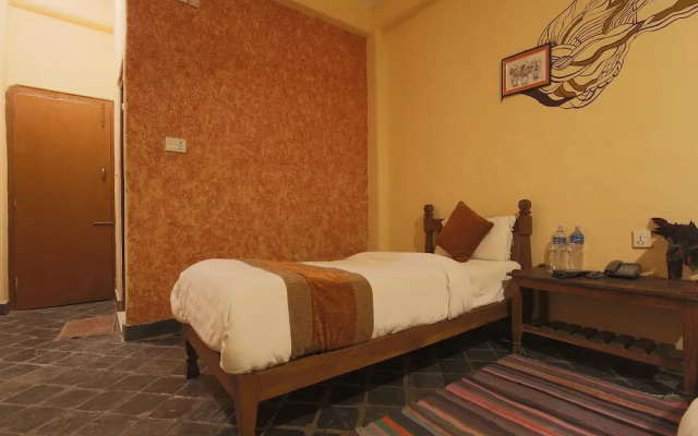 Oyo 355 River Park International Resort