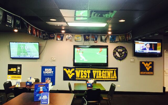 Hotel Morgantown & Conference Center