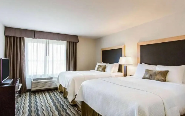 Cambria Suites Avon - Cleveland