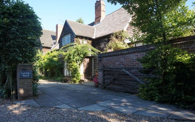 Clay Hall House Bed & Breakfast