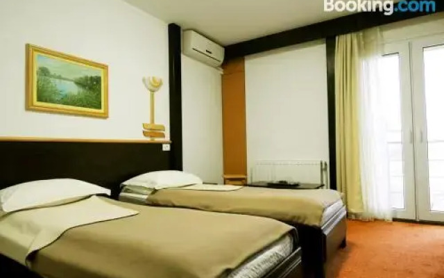 Pensiunea Delta Dunarii