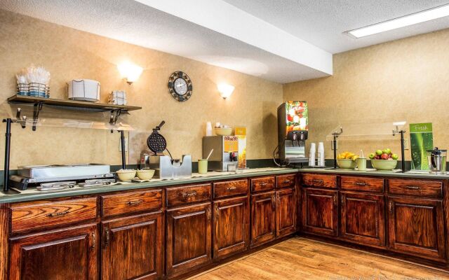 Quality Inn Conyers I-20