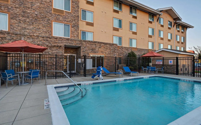 TownePlace Suites Fayetteville Cross Creek