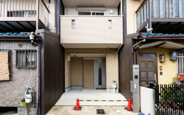 Kayo, Nijo Minami, 6 minutes walk from Nijo Station, quiet house – Exterior – Kyoto