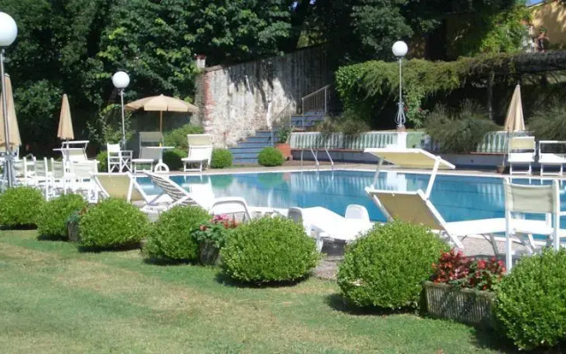 Villa Lazzareschi Case Vacanza