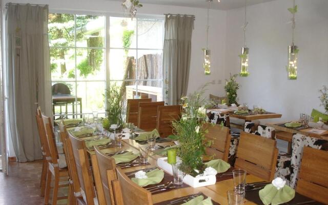 stuub jostal